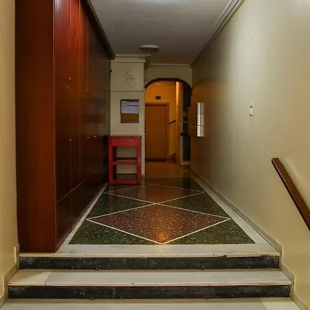 Center Comfort Апартаменти *